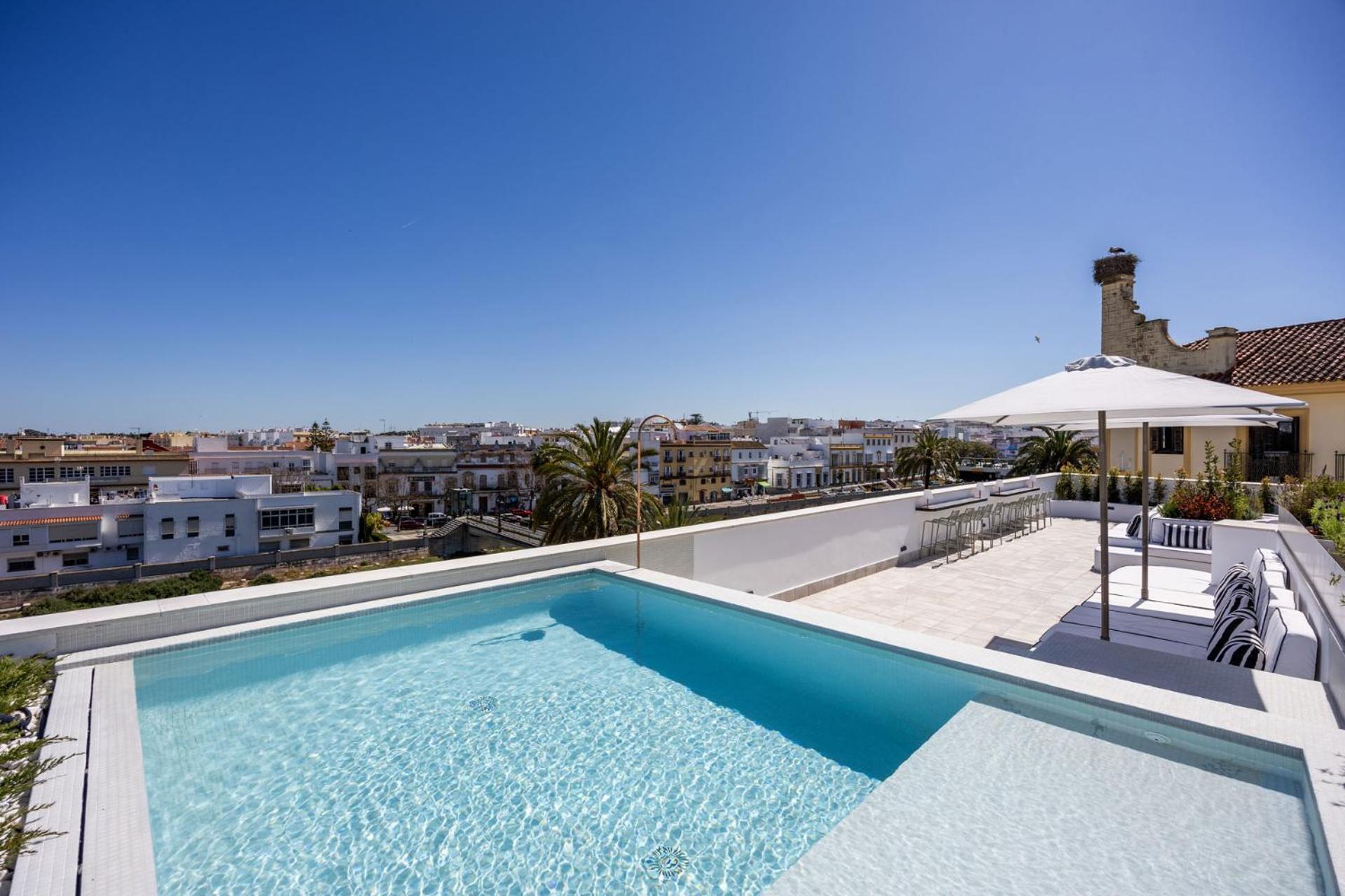 Casa De La Vega Suites Chiclana de la Frontera Zewnętrze zdjęcie
